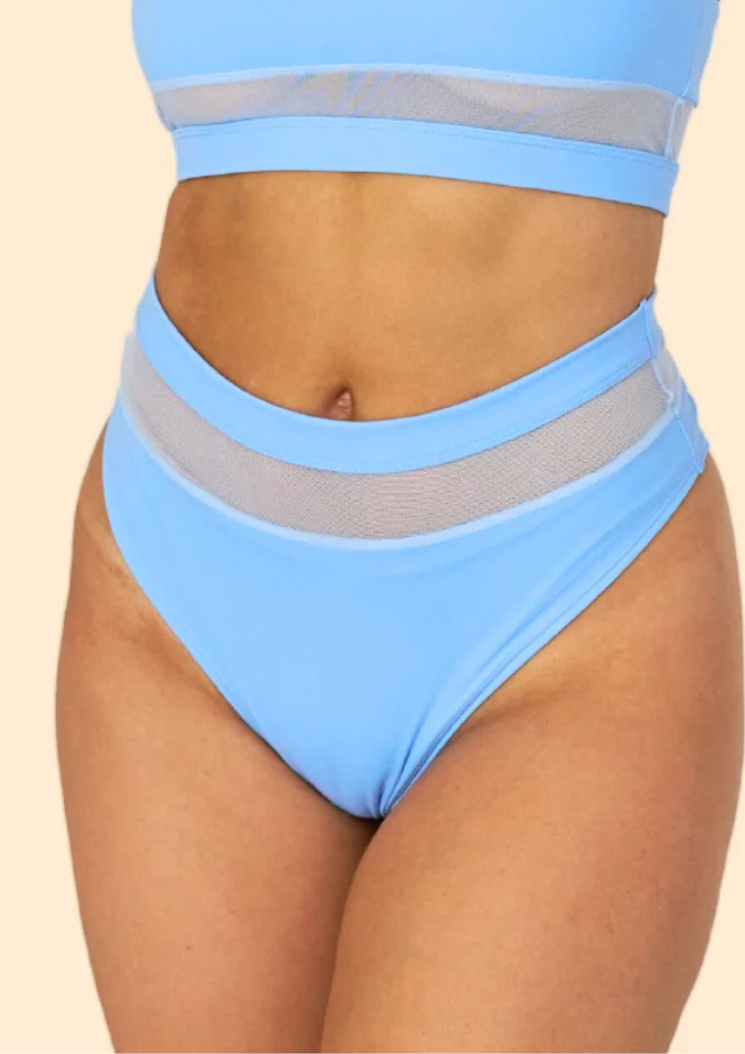 Shorty Maeve cut out - Sky Blue