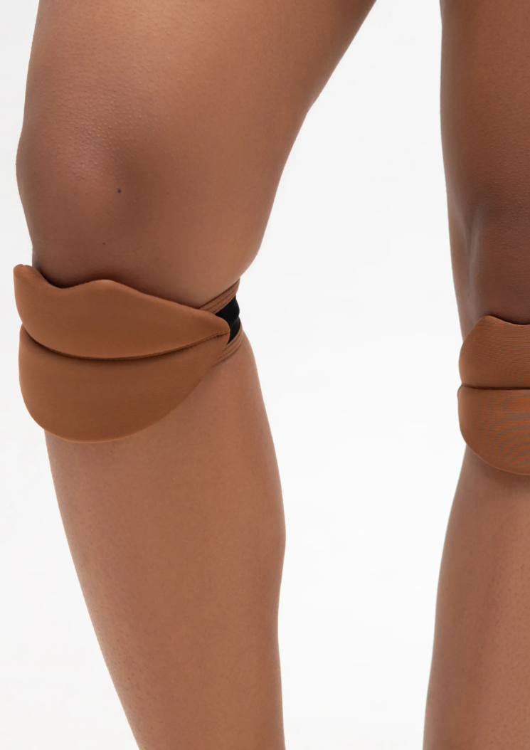 Slides Knee Pads – LIPS – Mocha